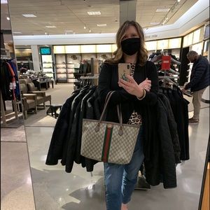 Meet your Posher, Trisha